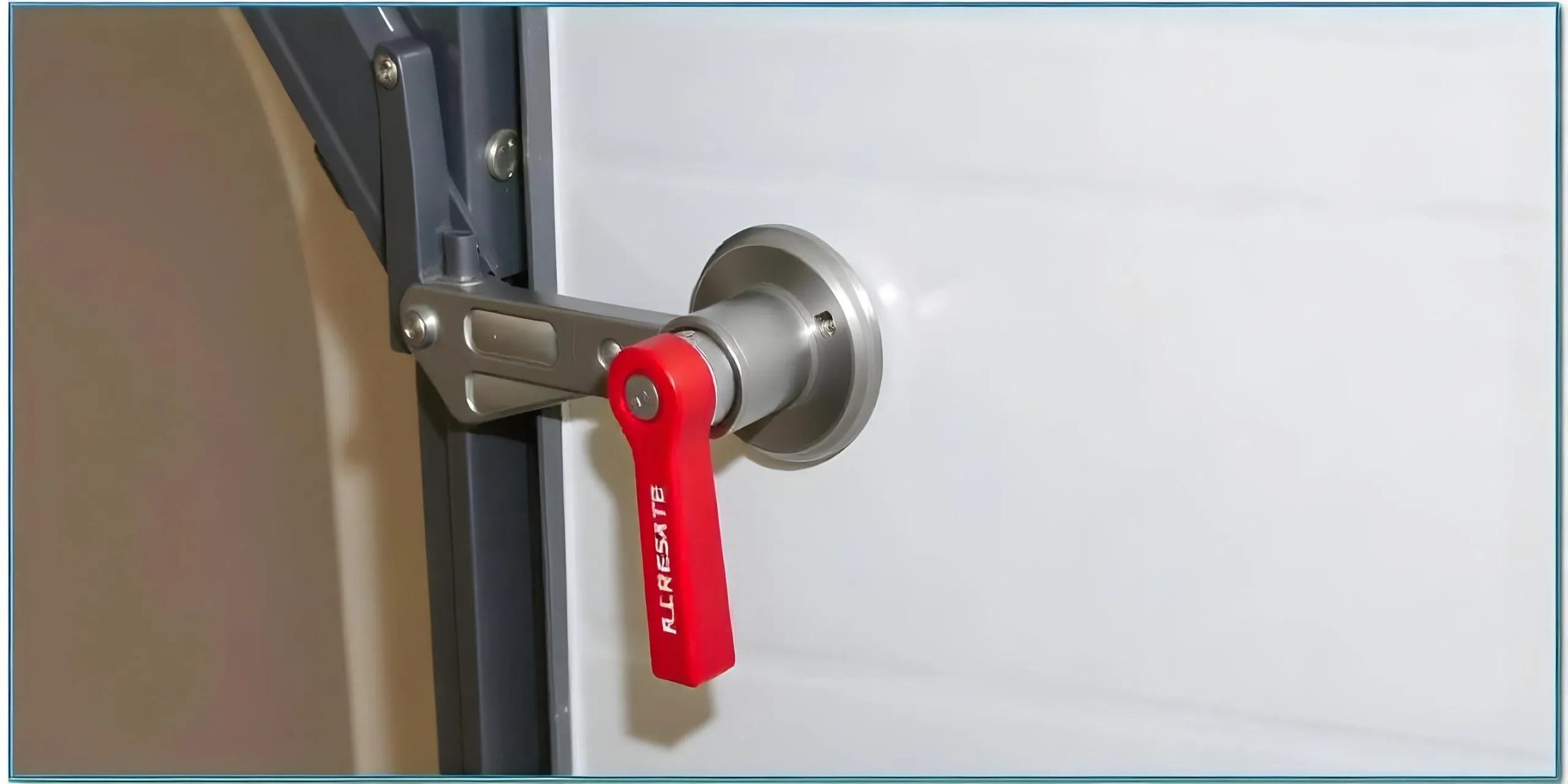 Manual Release Handle