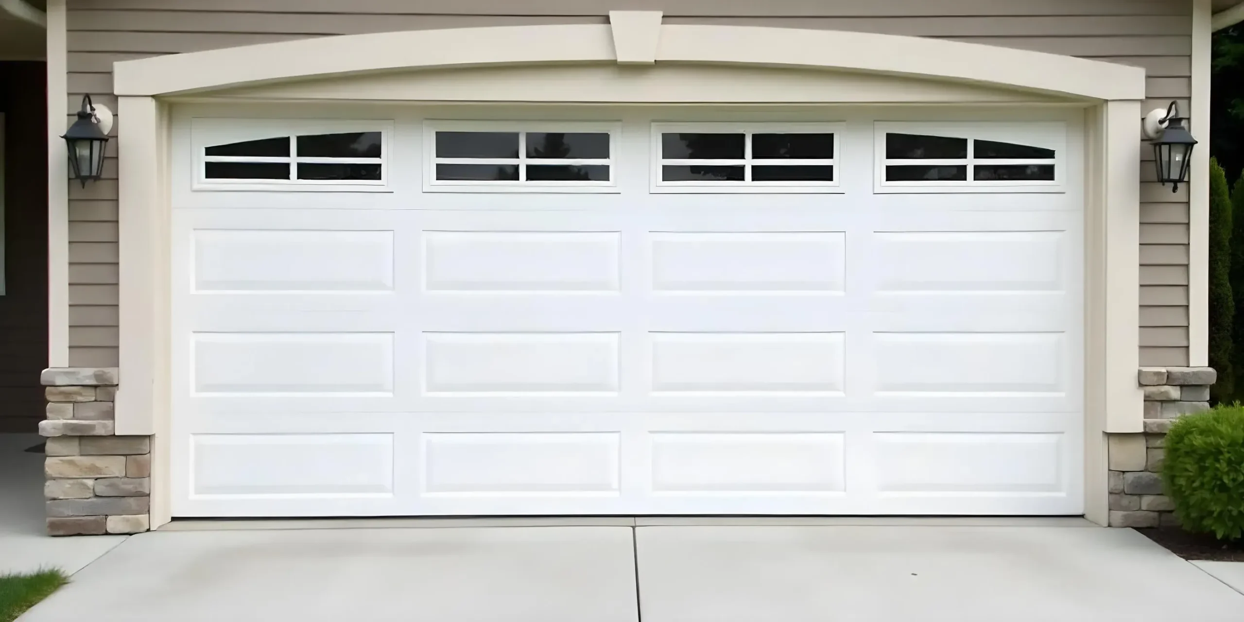 Garage Door Panel Repairs Yourself: Safety Tips and Basic Fixes