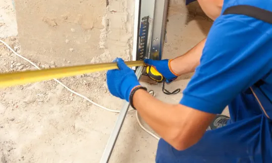 Professional Tips for a Smooth Garage Door Trim Replacement