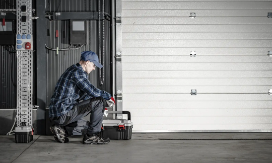 How to Replace Garage Door Hinges Step-by-Step