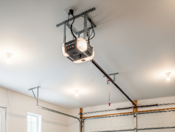 Garage Door Opener Does Not Work with Remote: Troubleshooting and Solutions